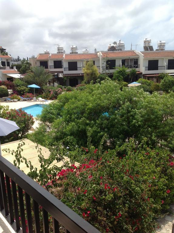 Paphos Townhouse Villa Ngoại thất bức ảnh