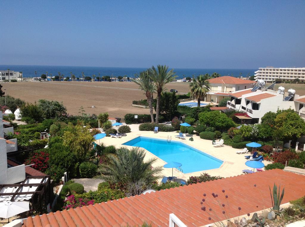 Paphos Townhouse Villa Ngoại thất bức ảnh